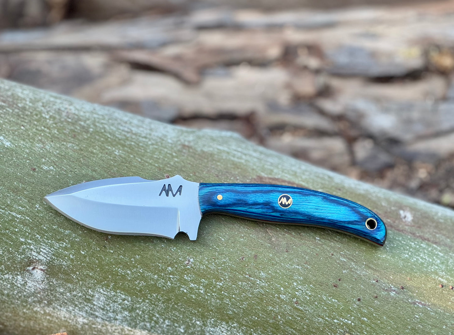 custom made easy to carry fixed blade knife for bush craft