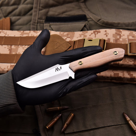 AM Sandstorm Everyday carry hunting knife for skinning and bush craft