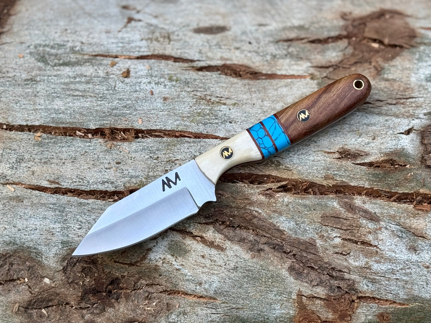 Handcrafted bushcraft knife with rosewood and bone handle for EDC survival gear