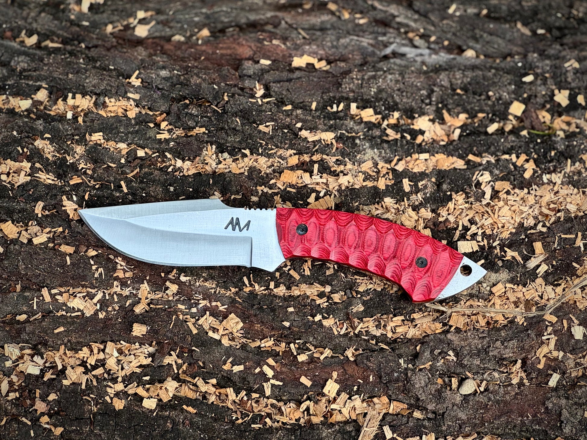 AM Reaper Hunting & Outdoor Knife with Textured Handle and jimping on spine