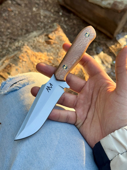 Beautifully Crafted Full Tang Hunting Knife with 12c27 Steel and hardwood handle