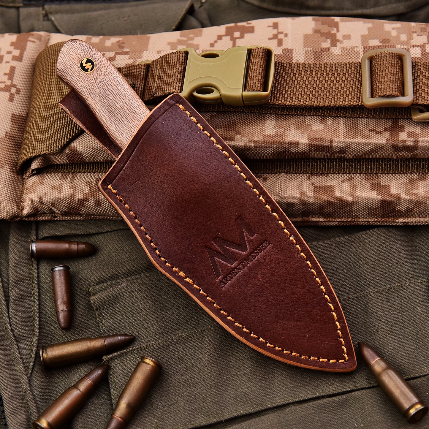 AM Sandstorm fixed blade knife in premium leather sheath